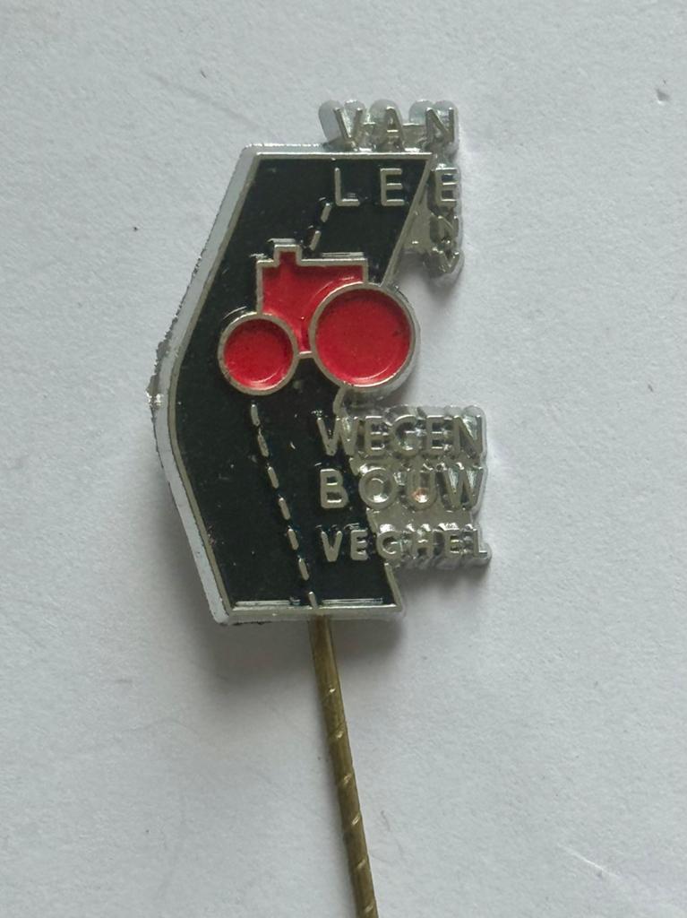 Speld Van Lee N.V. Wegenbouw Veghel, Ophalen of Verzenden, Zo goed als nieuw, Transport, Speldje of Pin