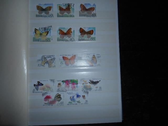 Kavel Fauna VLINDERS  Zie de 17 scans, Postzegels en Munten, Postzegels | Volle albums en Verzamelingen, Ophalen of Verzenden