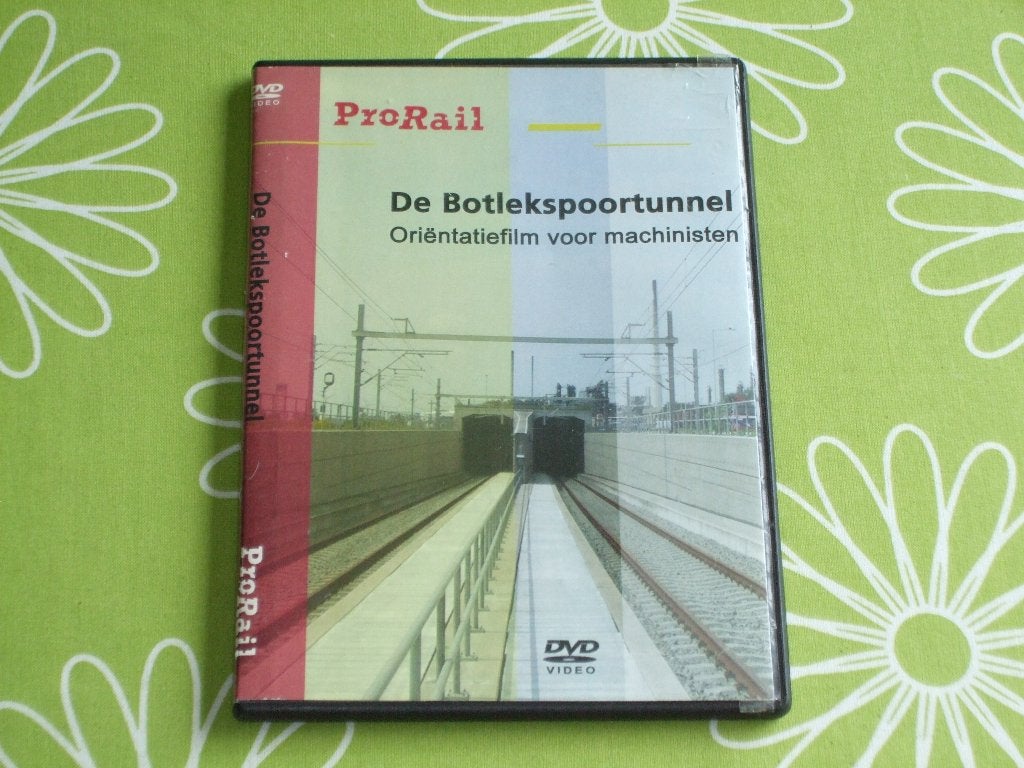 DVD De Botlekspoortunnel - Oriëntatiefilm voor machinisten, Verzamelen, Ophalen of Verzenden, Zo goed als nieuw, Trein, Overige typen
