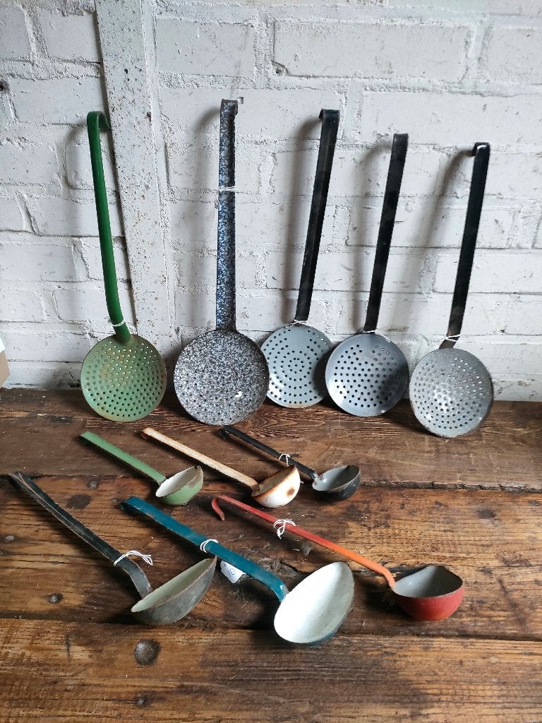 Emaille lepels een lotje voor 28 euro 11 stuks, Ophalen of Verzenden