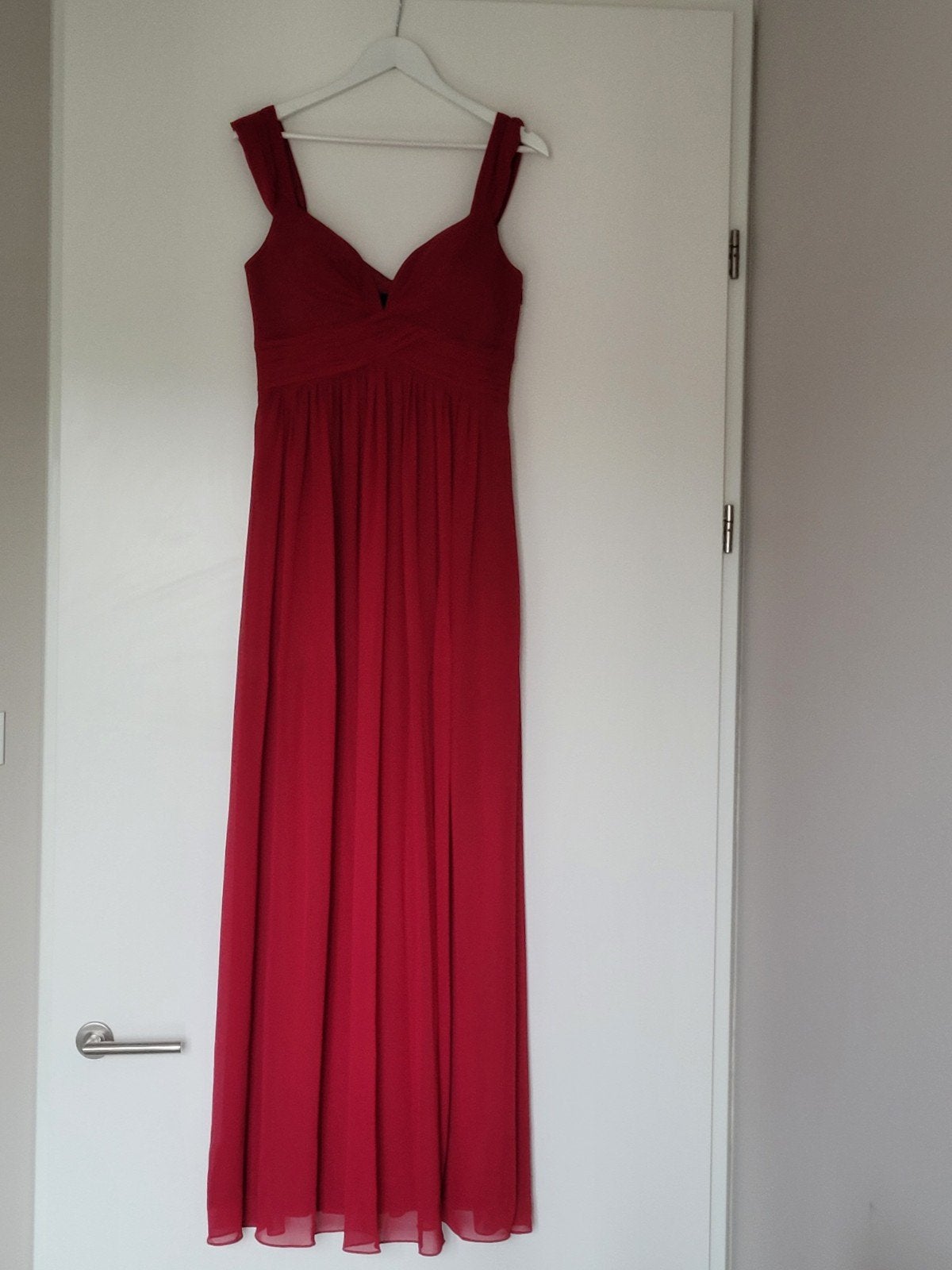 Bariano Australia Fuchsia Roze/Rode Galajurk Maat 40, Kleding | Dames, Maat 38/40 (M), Bariano Australia, Galajurk, Ophalen of Verzenden