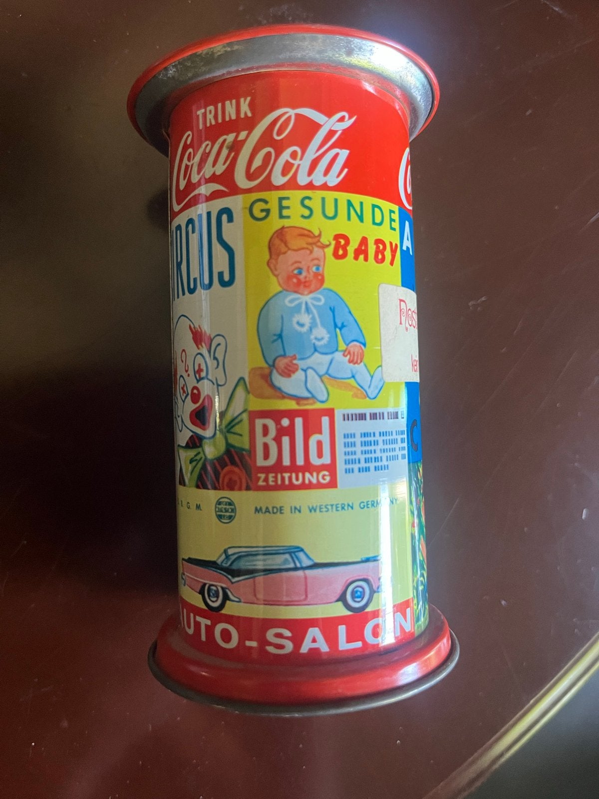 Vintage Coca Cola Spaarpot - West Germany, Verzamelen, Ophalen of Verzenden, Nieuw, Metaal of Blik, Overige thema's