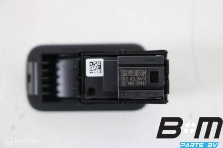 Raamschakelaar LA, RA, RV VW Golf 7 5G0959855M, Gebruikt
