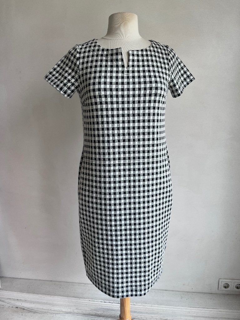 kyra jurk zwart beige maat 36, Verzenden, Zwart, Zo goed als nieuw, Knielengte