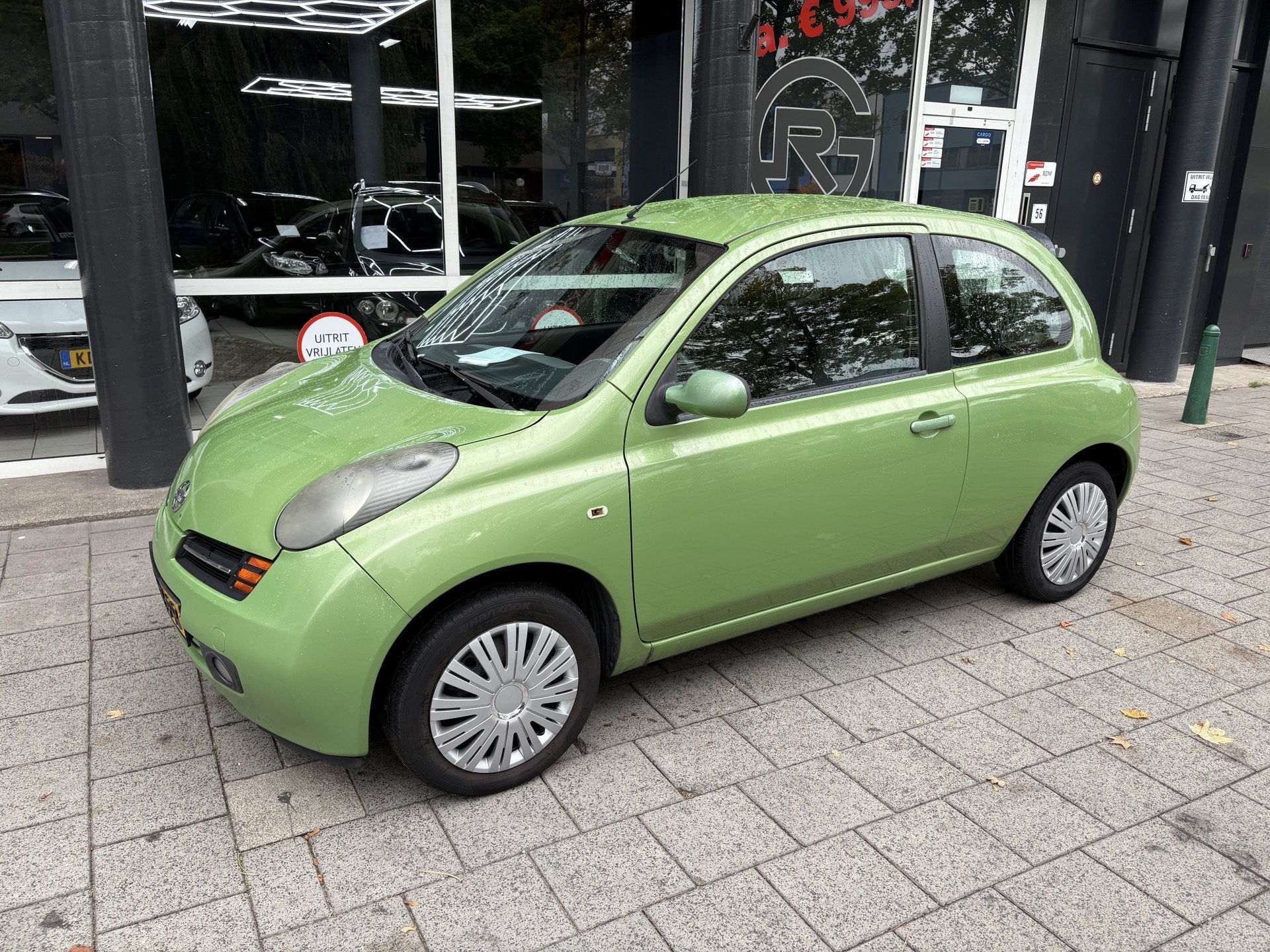 Nissan Micra 1.2 Visia (bj 2003), Auto's, Voorwielaandrijving, Stof, Gebruikt, 31 €/maand