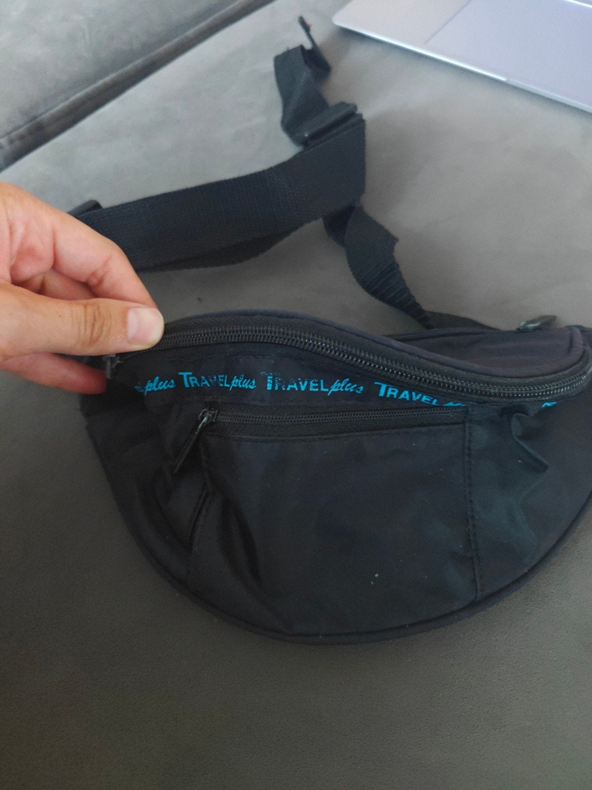 Zwarte heuptas / fanny pack - Travel Plus, Gebruikt, Zwart, Minder dan 40 cm, Minder dan 35 cm