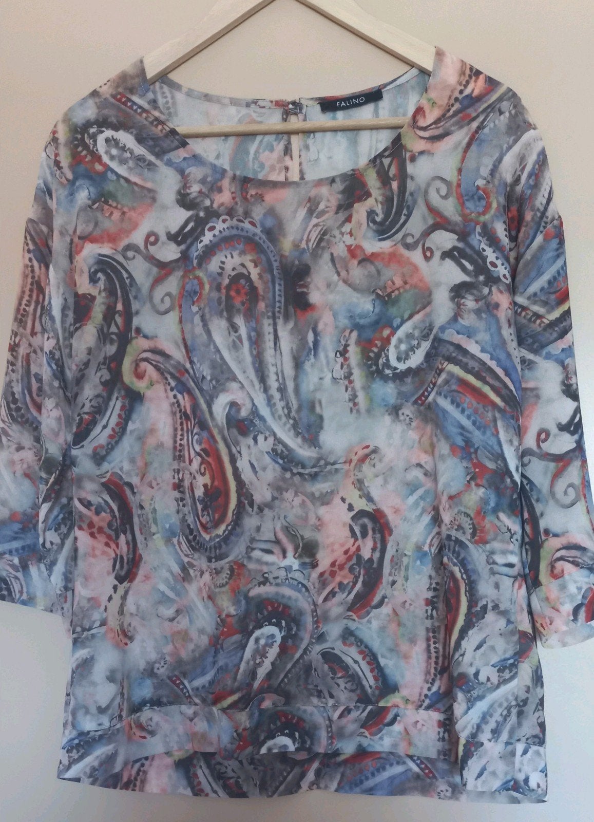 Vintage Falino blouse met kleurrijk paisley-patroon Maat M, Kleding | Dames, Maat 38/40 (M), Meerkleurig, Ophalen of Verzenden