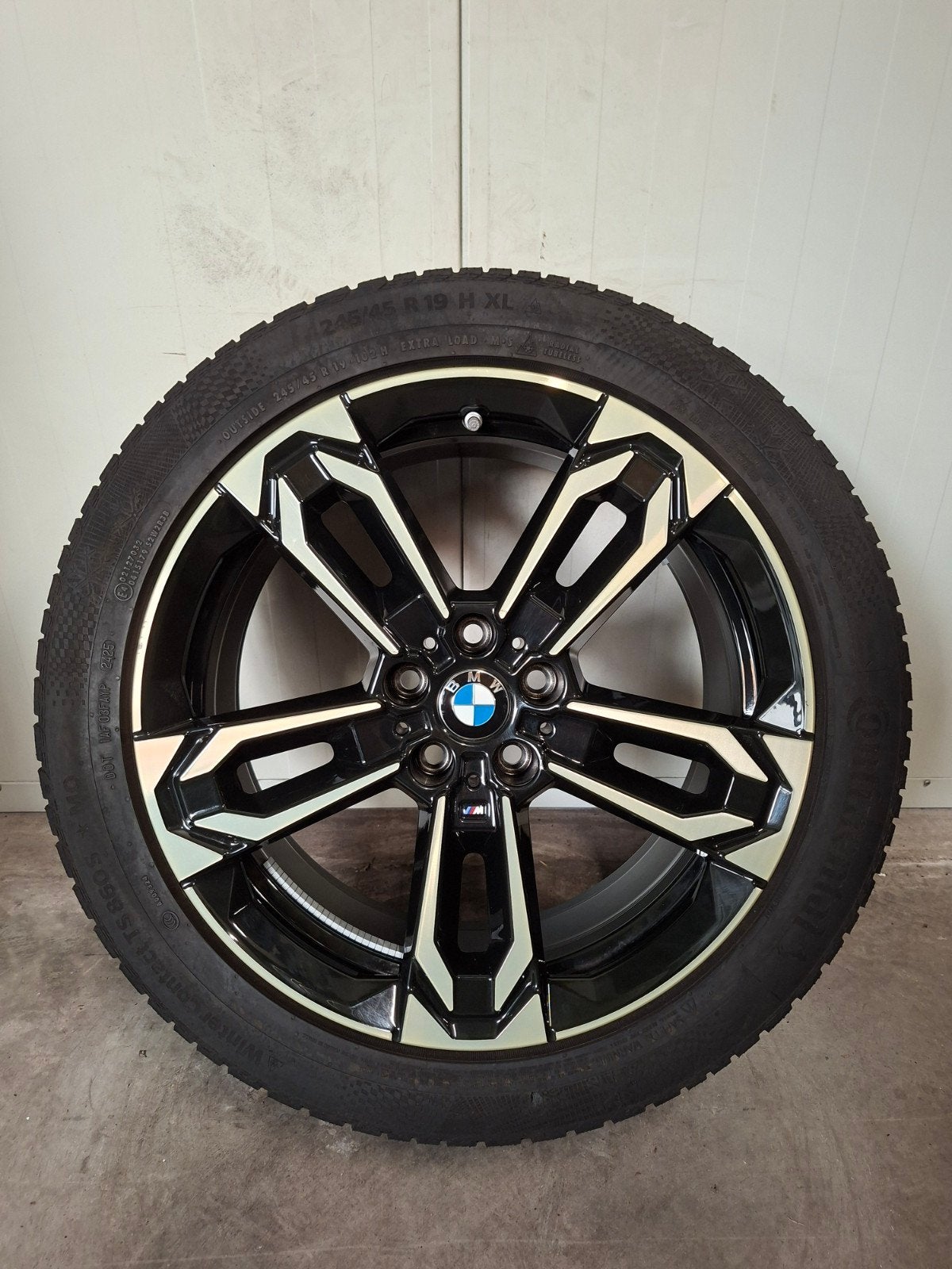 19' BMW X1 X2 Styling 871M Night Gold met winterbanden, 19 inch, 245 mm, Banden en Velgen, Personenwagen
