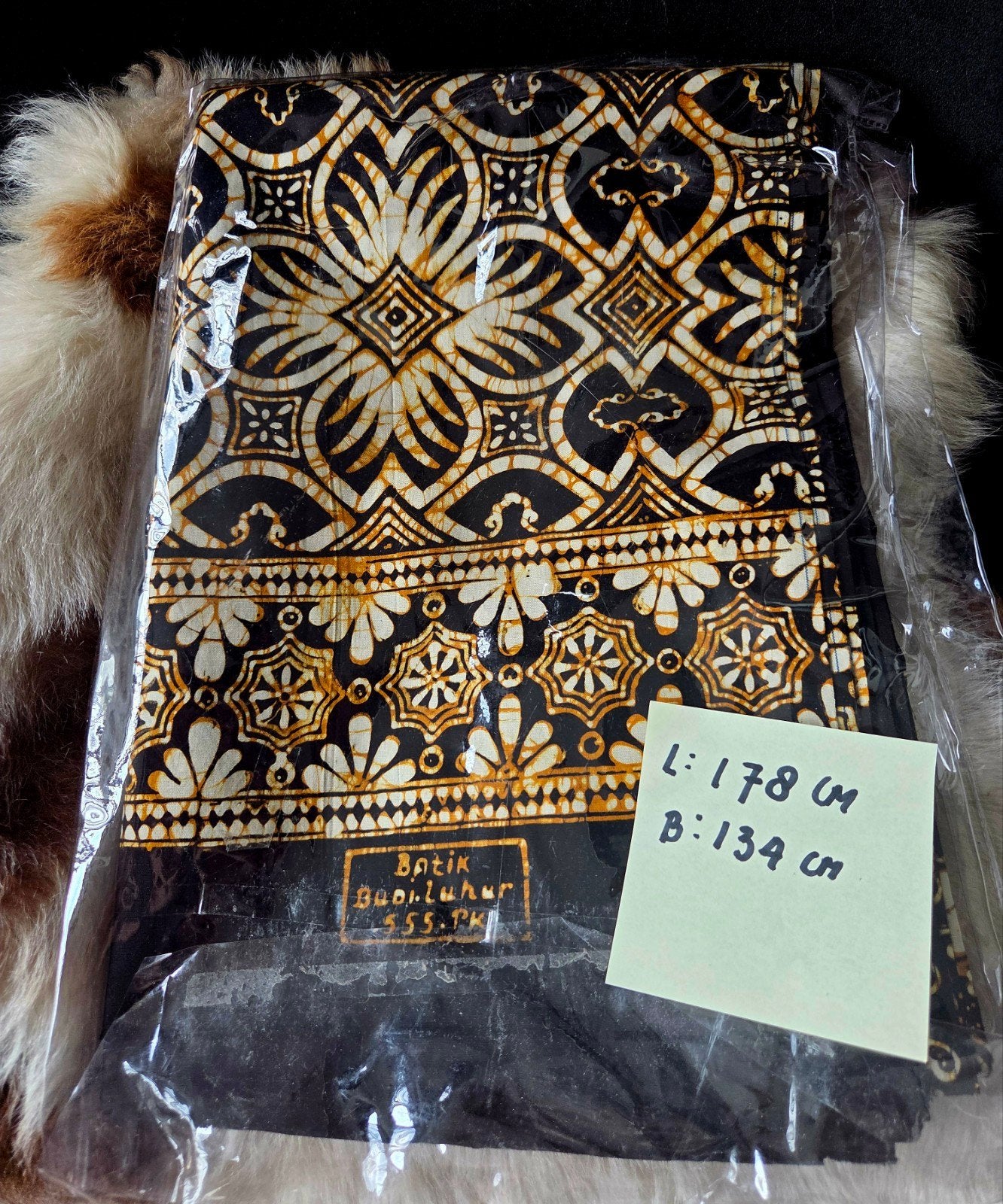 Prachtige Batik Budi Luhur stof - Zwart met goud/wit, Ophalen of Verzenden