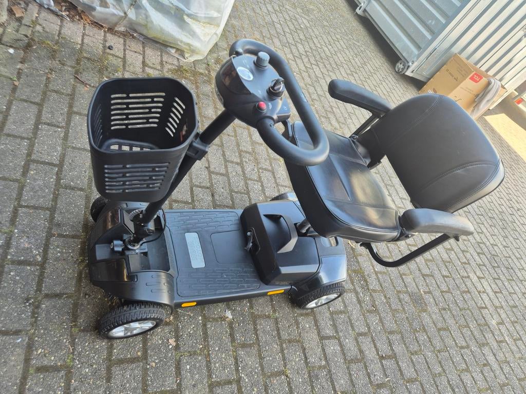 Scootmobiel zwart nova motors, Ophalen, 10 km/u of minder