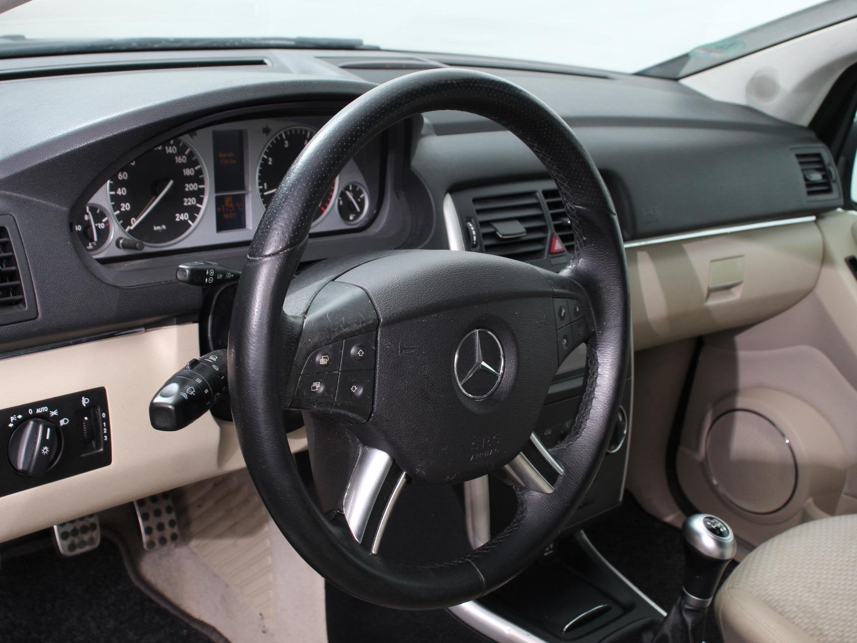 Mercedes-Benz B-klasse 160 Business Class Sport BlueEFFICIEN, Voorwielaandrijving, Euro 5, 15 km/l, Leder en Stof