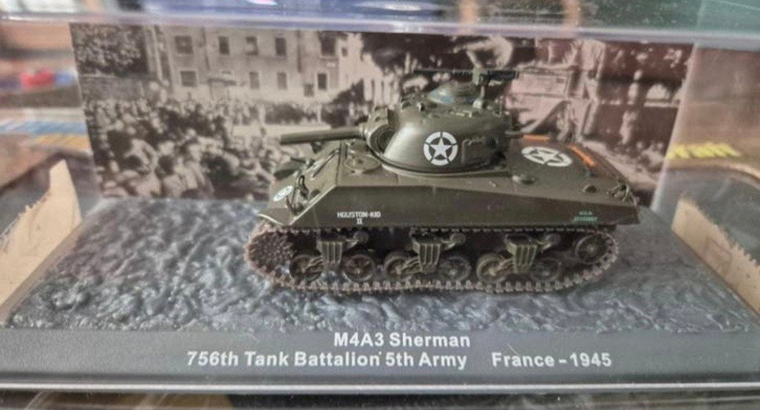M4A3 Sherman Tank Model - 756th Tank Battalion 5th Army, Verzamelen, Militaria | Tweede Wereldoorlog, Ophalen of Verzenden