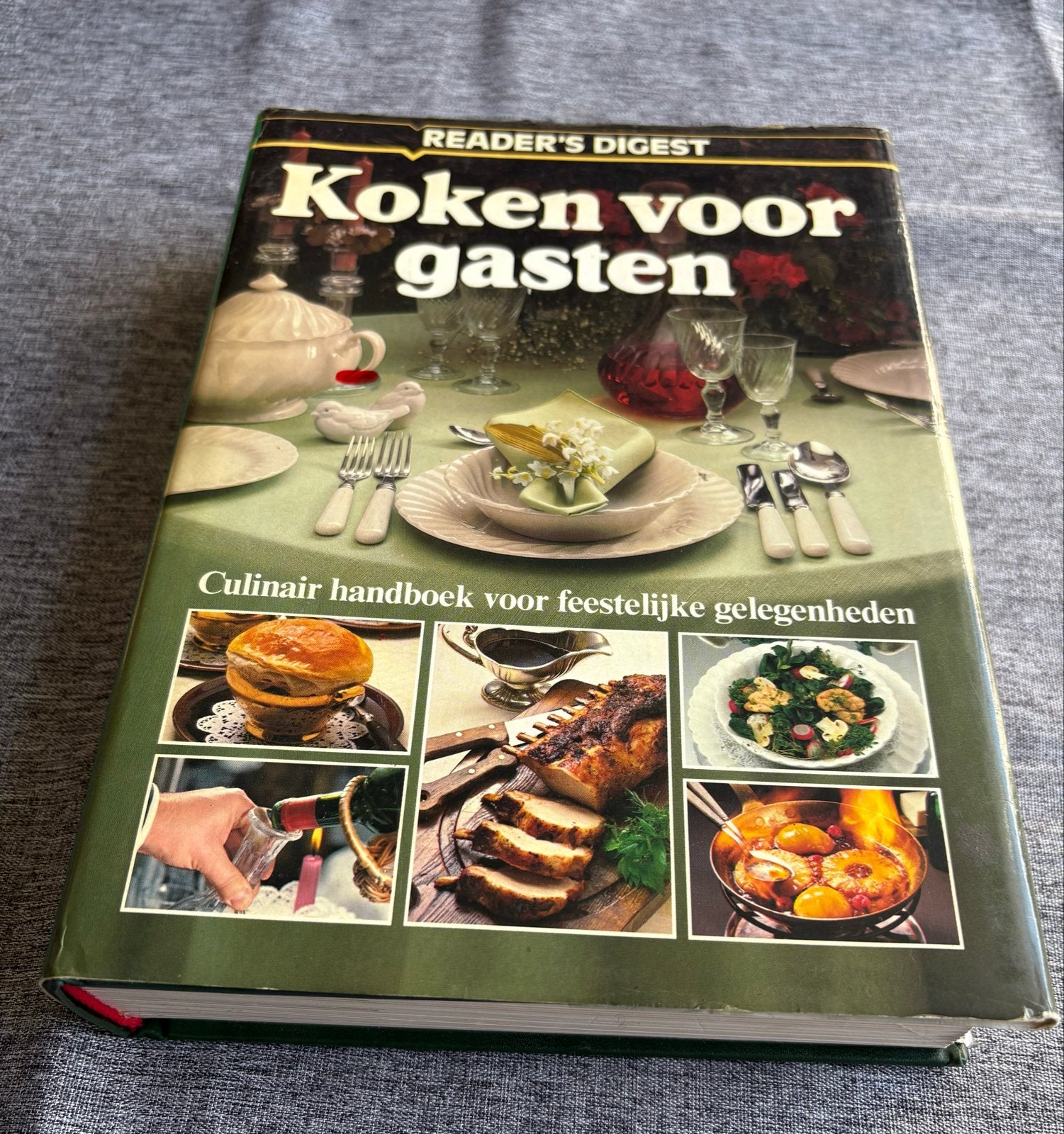 Koken voor Gasten - Reader's Digest ( kaft licht beschadigd), Boeken, Ophalen of Verzenden, Gelezen, Voorgerechten en Soepen