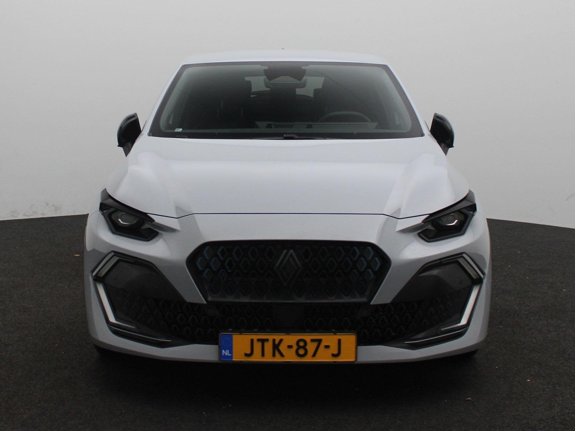 Renault Nieuwe Clio Hybrid 160 esprit Alpine | Demo | Apple, Automatische klimaatregeling, Euro 6, 4 cilinders, 1246 kg