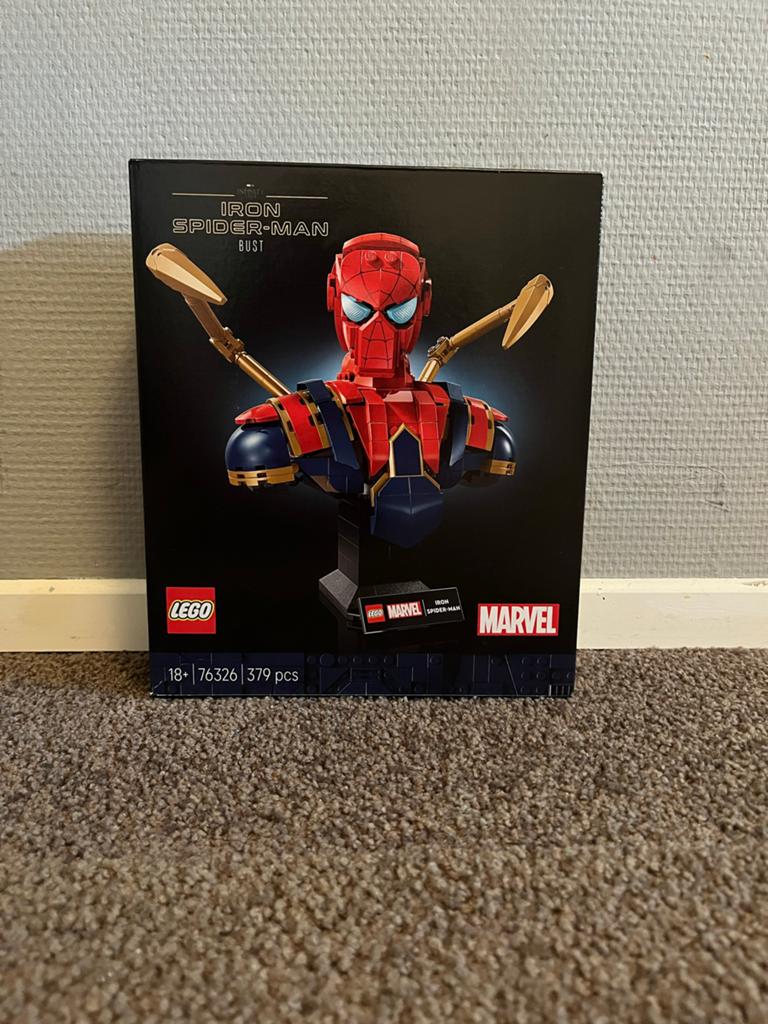 LEGO Marvel Iron Spider-Man Bust 76326, Verzamelen, Transformers, G1, Ophalen, Zo goed als nieuw, Autobots