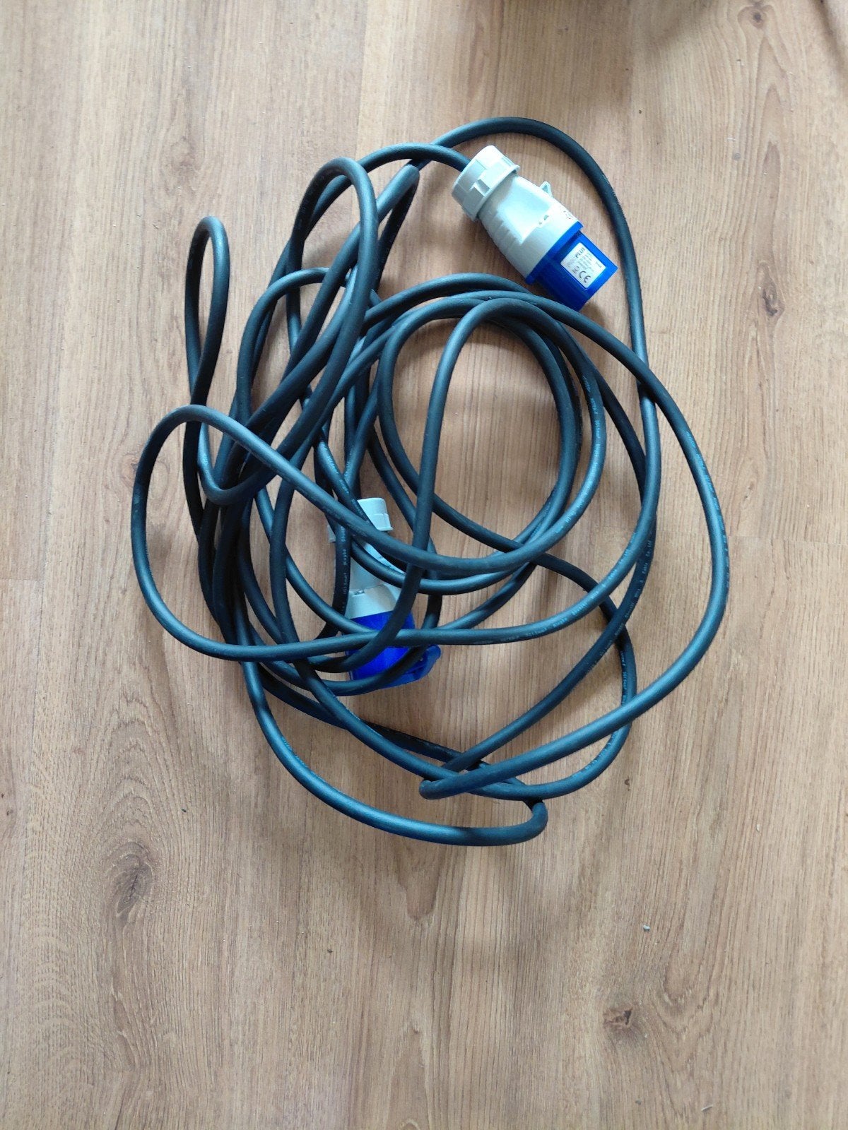 CEE verlengkabel 10 meter 3x1,5mm2, Caravans en Kamperen, Ophalen, Zo goed als nieuw