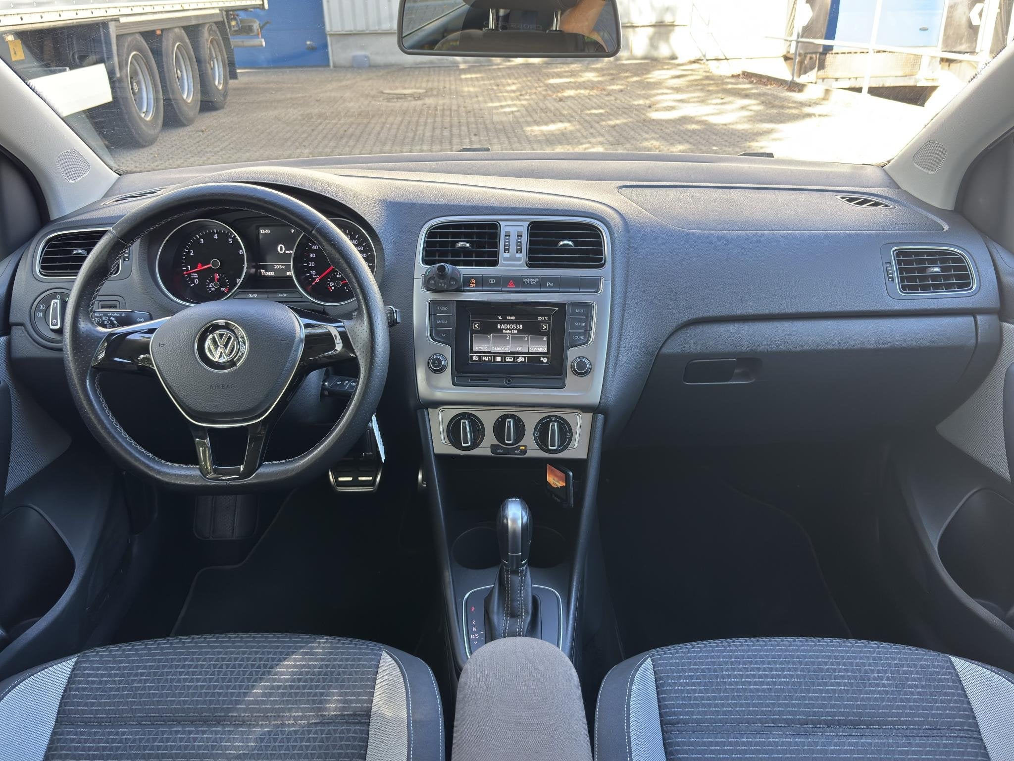 Volkswagen CrossPolo 1.2 TSI Comfortline Automaat, Auto diversen, Automaat, Volkswagen, Kundenbetreuung@volkswagen.de, Benzine