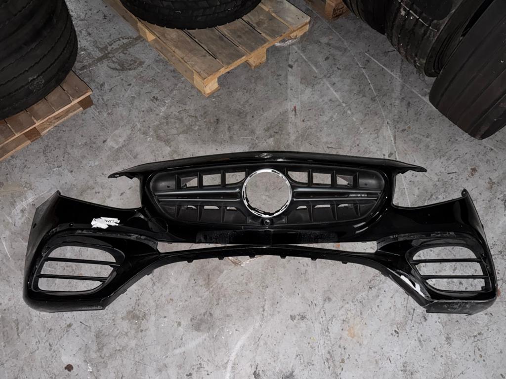 Mercedes E63 AMG bumper voor, Ophalen, Gebruikt, Voor, Mercedes-Benz