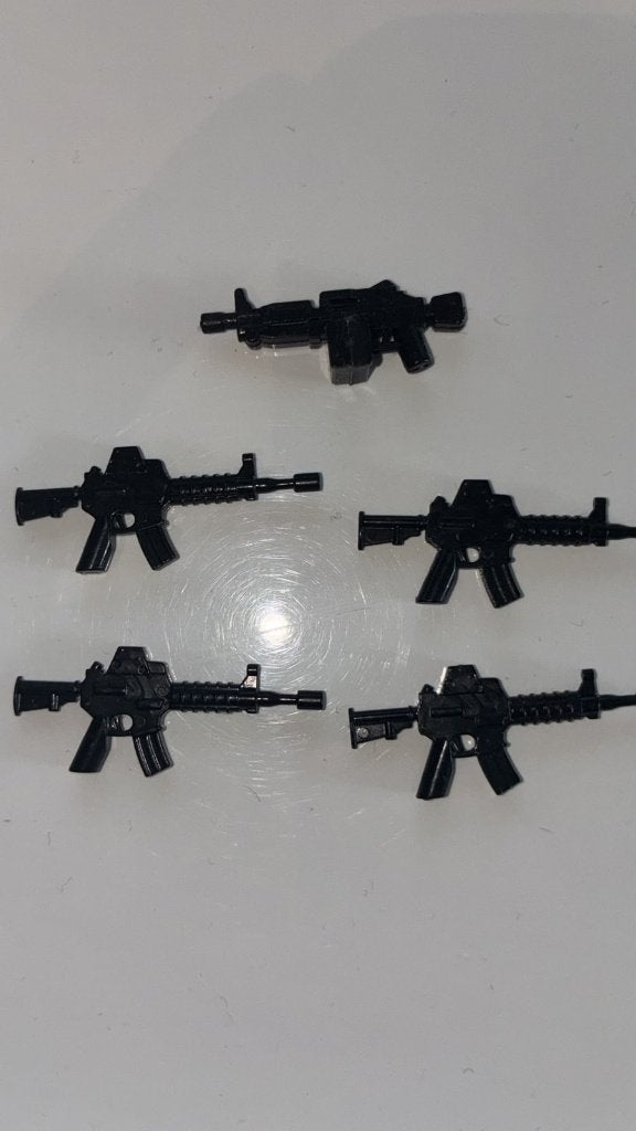 lego wapens 4x m4a1 en 1x m249 saw, Ophalen of Verzenden, Nieuw, Accessoire