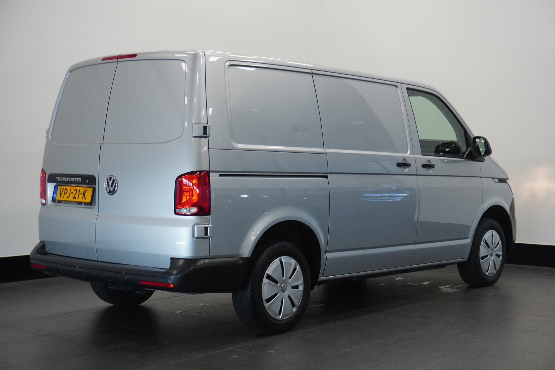 Volkswagen Transporter 2.0 TDI EURO 6 - Airco - Cruise - Car, Auto's, Voorwielaandrijving, Stof, Gebruikt, Volkswagen