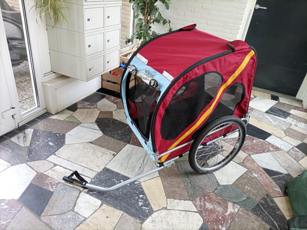 Hondenkar - Fietskar voor honden, Fietsen en Brommers, Fietsaccessoires | Aanhangers en Karren, Ophalen, Gebruikt, Opvouwbaar