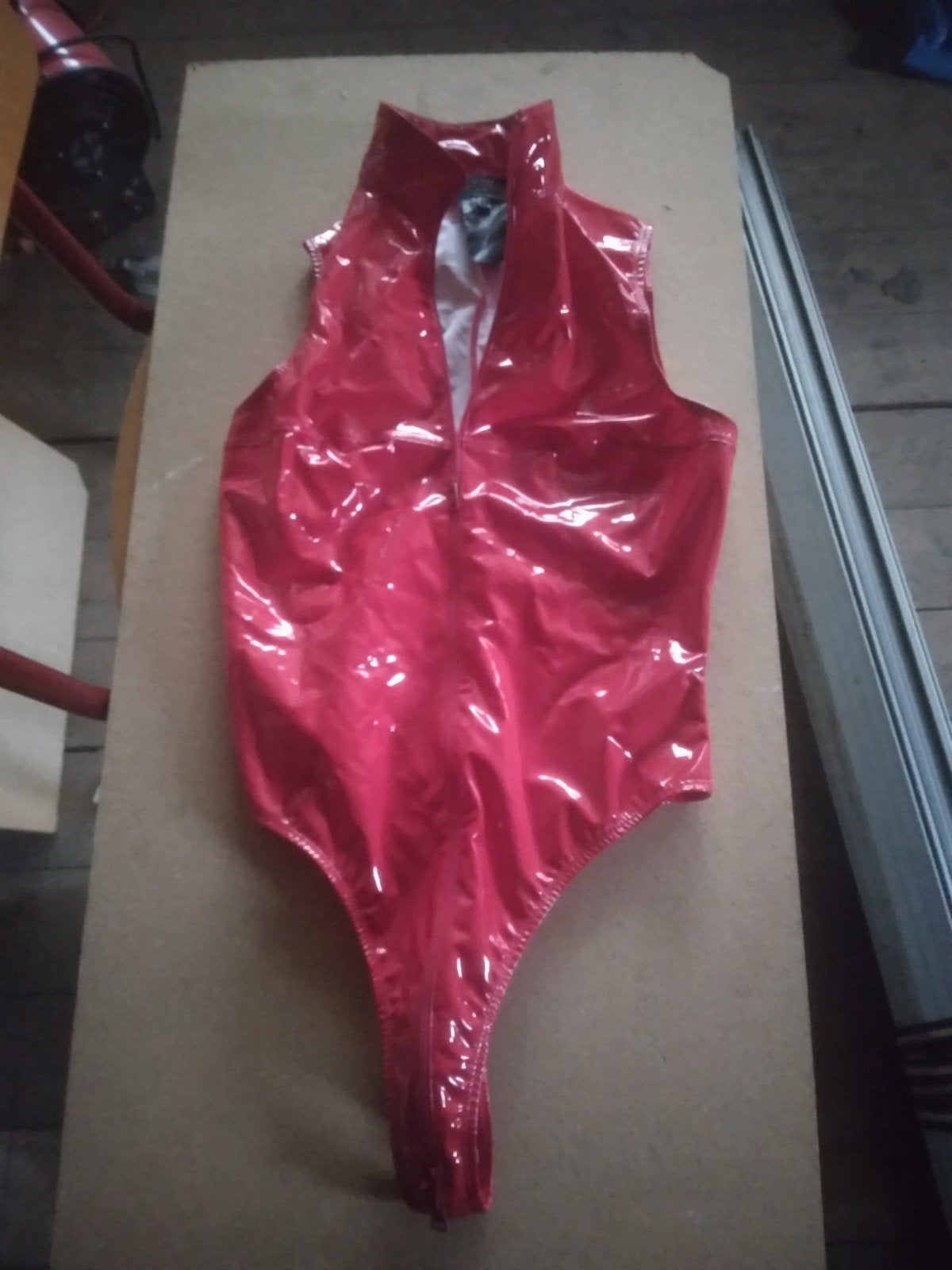 Kinky rood, Ophalen, Rood