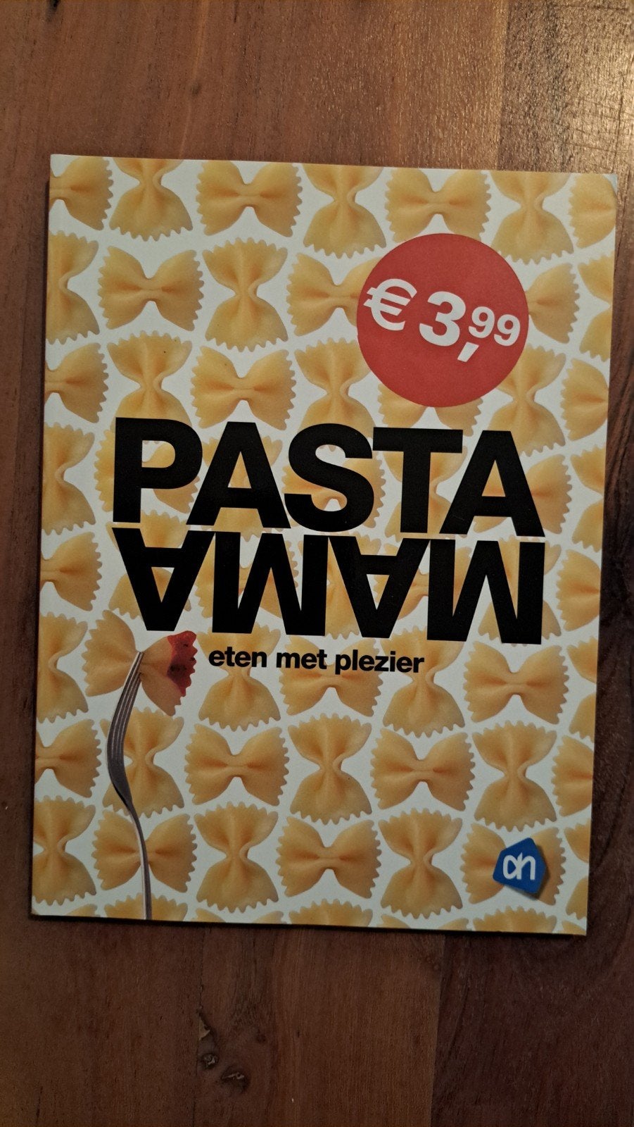 Pasta Mama: Eten met plezier - Albert Heijn kookboek, Italië, Albert Heijn, Ophalen of Verzenden, Zo goed als nieuw