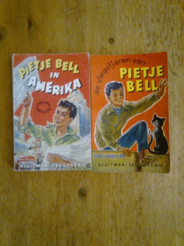 Pietje Bell-serie door Chris van Abcoude , 2 deeltjes, Boeken, Ophalen of Verzenden, Gelezen