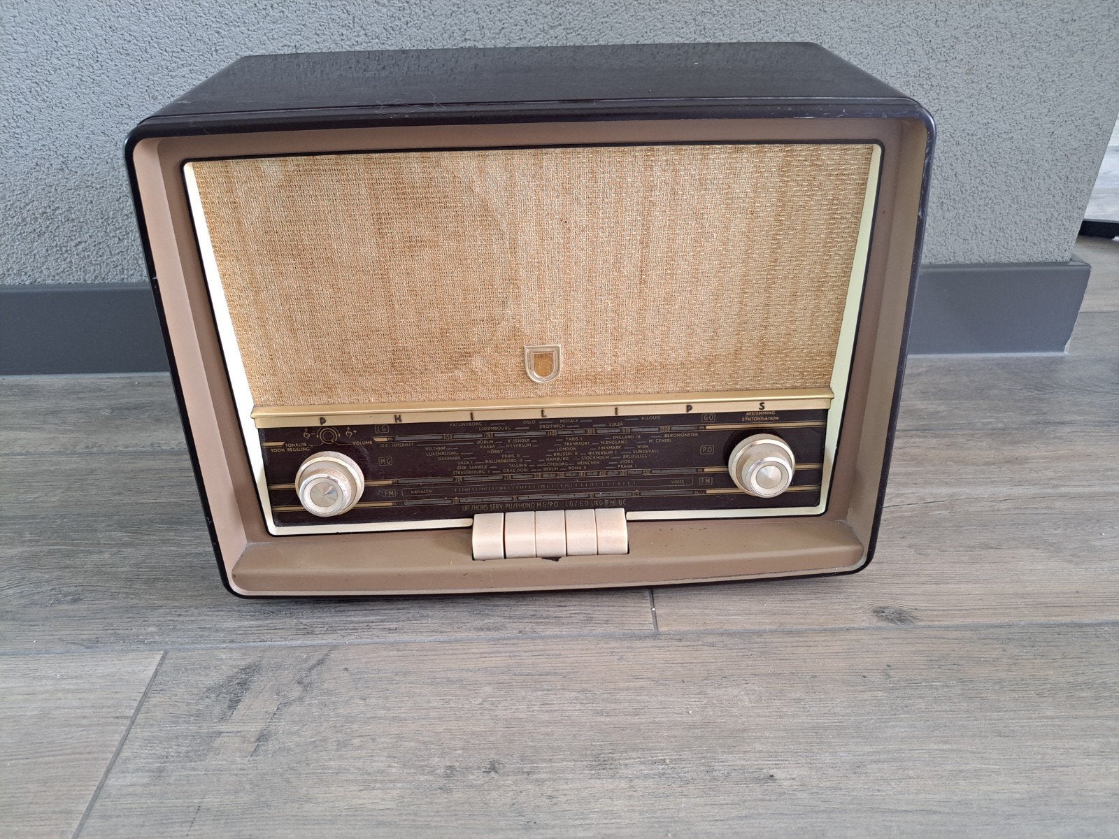 vintage Philips buizenradio,, Ophalen