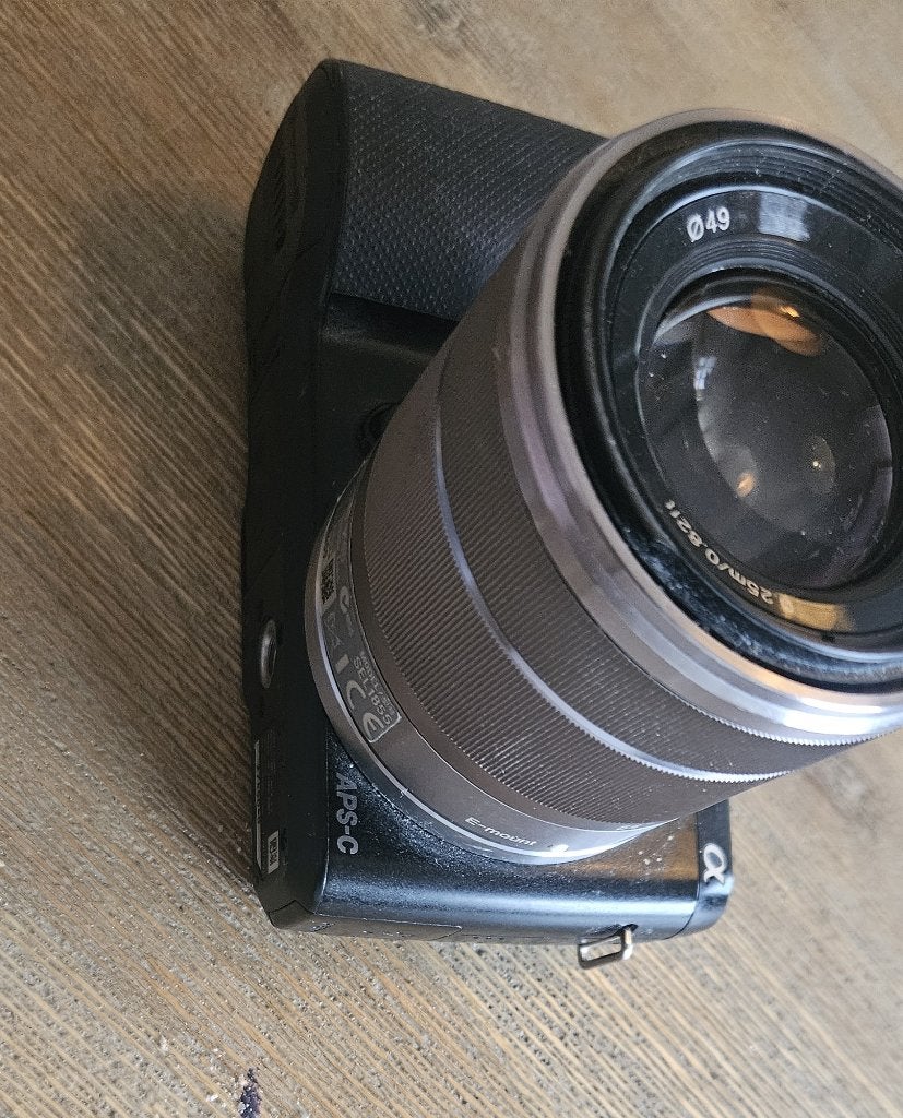 Sony NEX F3 camera plus lens, Ophalen, Zo goed als nieuw, Sony, Systeemcamera