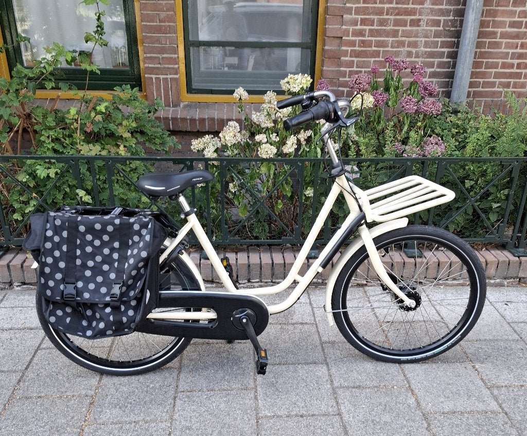 Nieuwe stadsfiets met voordrager te koop, Versnellingen, Zo goed als nieuw, Minder dan 47 cm, Trommelrem