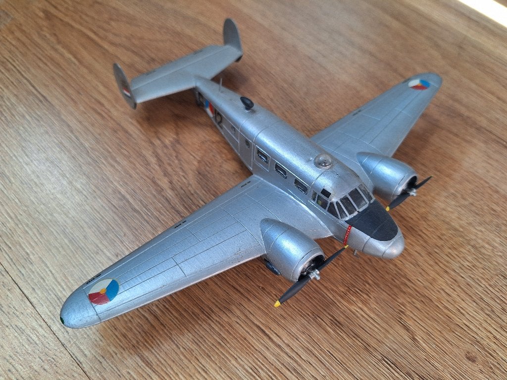 1:72 1/72 Gebouwd Model Beechcraft T-7 Navigator Klu, Overige merken, 1:72 tot 1:144, Ophalen of Verzenden, Zo goed als nieuw