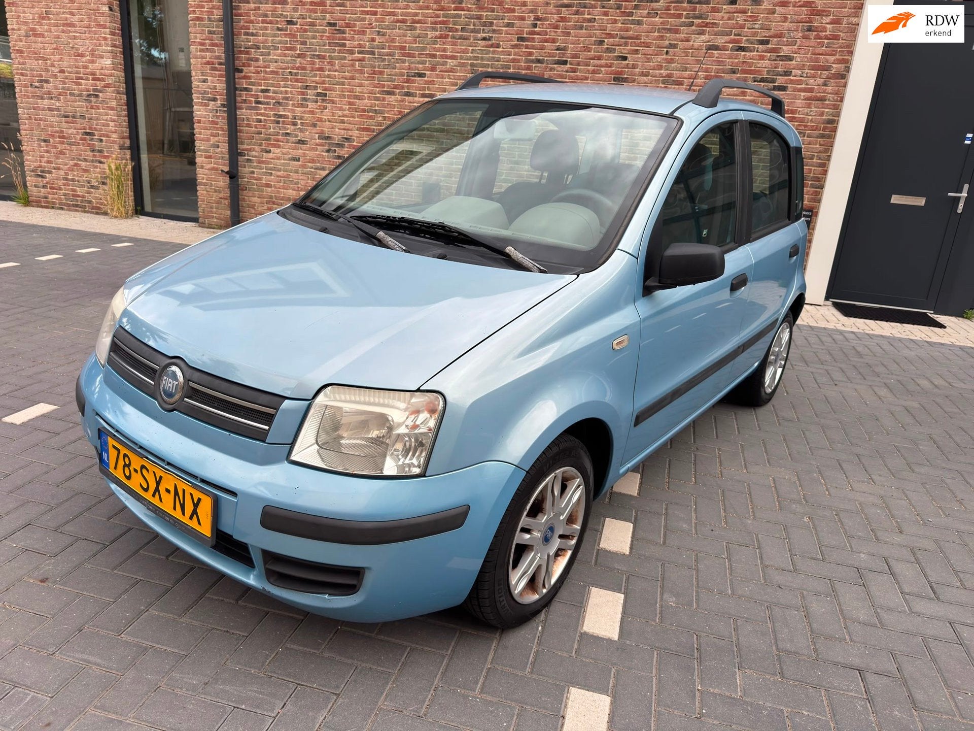 Fiat Panda 1.2 Emotion, Voorwielaandrijving, Gebruikt, Automatische klimaatregeling, Origineel Nederlands