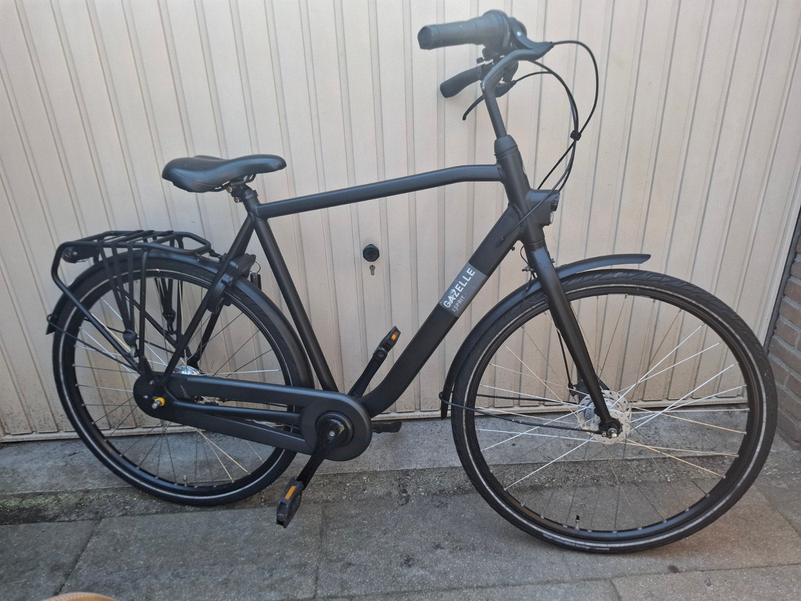 Gazelle esprit 28 inch 7v herenfiets
Zwart 
Frame 59, Fietsen en Brommers, Fietsen | Heren | Herenfietsen, Ophalen