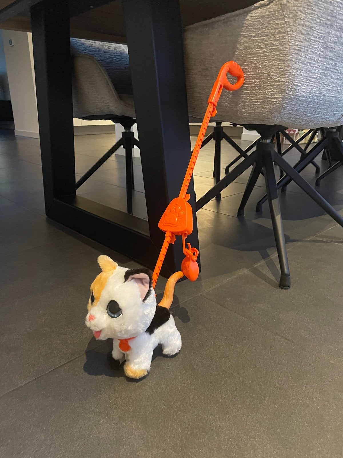 FurReal kat, Kinderen en Baby's, Ophalen of Verzenden, Zo goed als nieuw, Overige typen, Met geluid