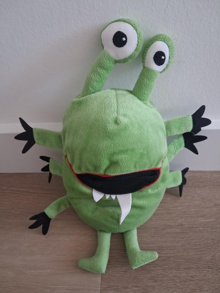 Knuffel handpop Ikea Alien Sagoskatt monster groen L1360, Ophalen of Verzenden, Zo goed als nieuw, Overige typen