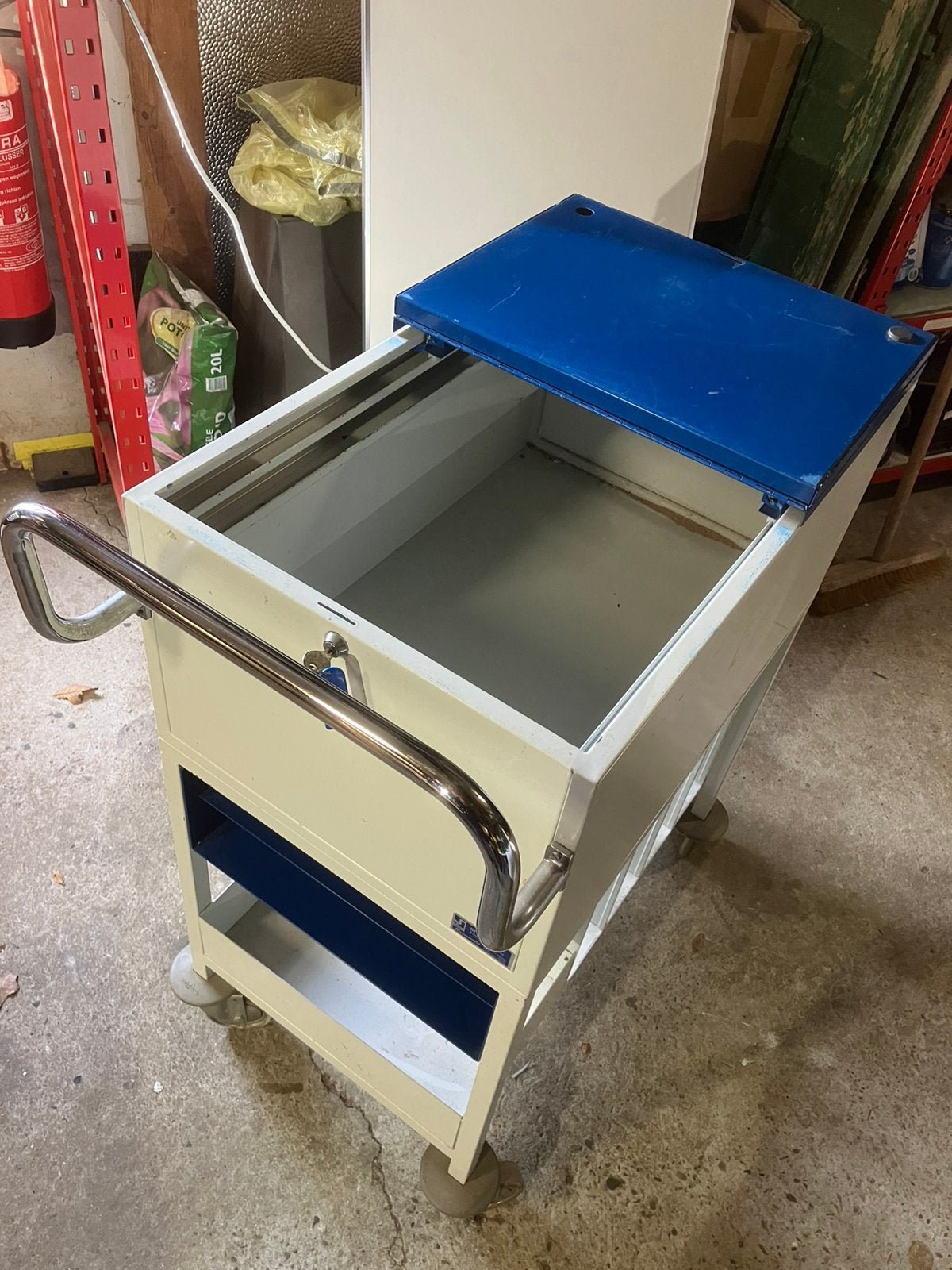 Magazijn kar, 100 liter of meer, Ophalen, Zo goed als nieuw, Transportkar