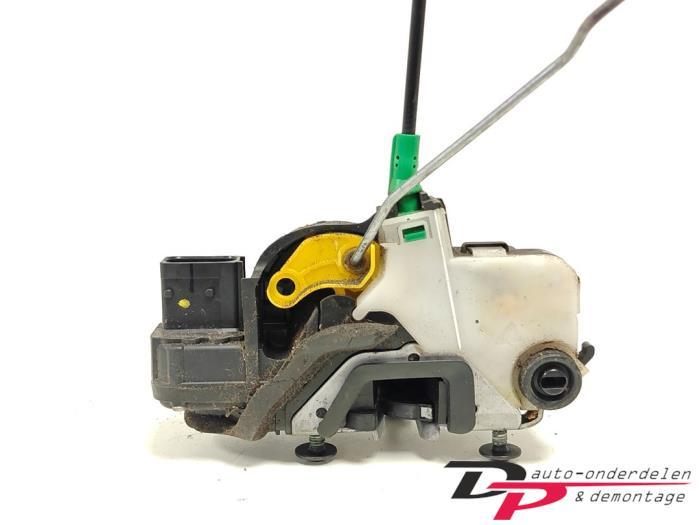 Deurslot Mechaniek 4Deurs links-achter van een Opel Astra, Gebruikt, -, -, Opel