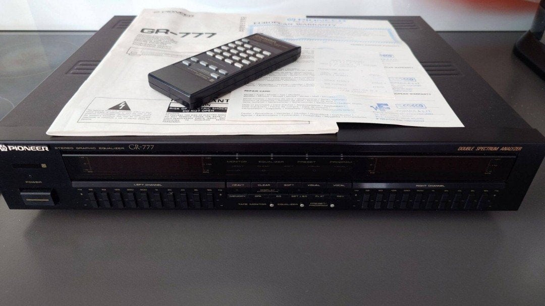 Gezocht Pioneer gr-777 equalizer, Ophalen of Verzenden, Zo goed als nieuw, Pioneer, 120 watt of meer