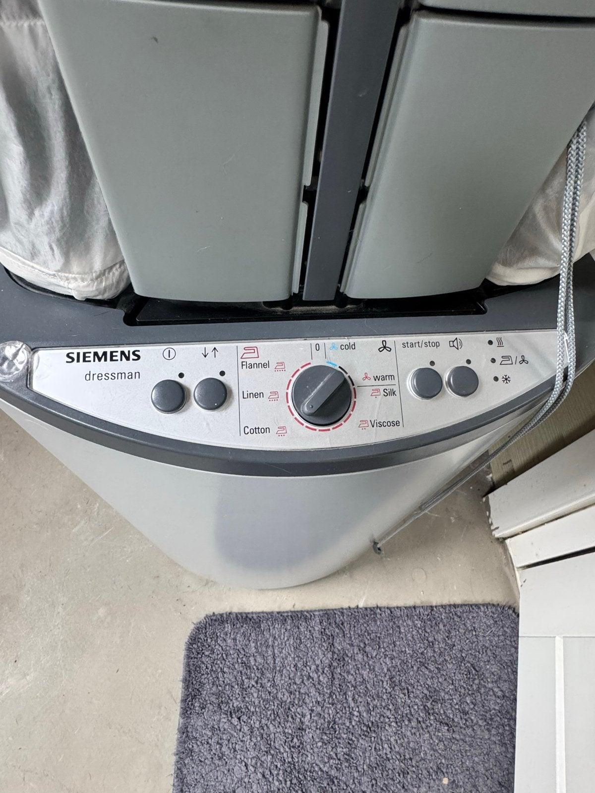 Siemens Dressman Strijkpop - Automatisch Strijken, Witgoed en Apparatuur, Ophalen, Gebruikt