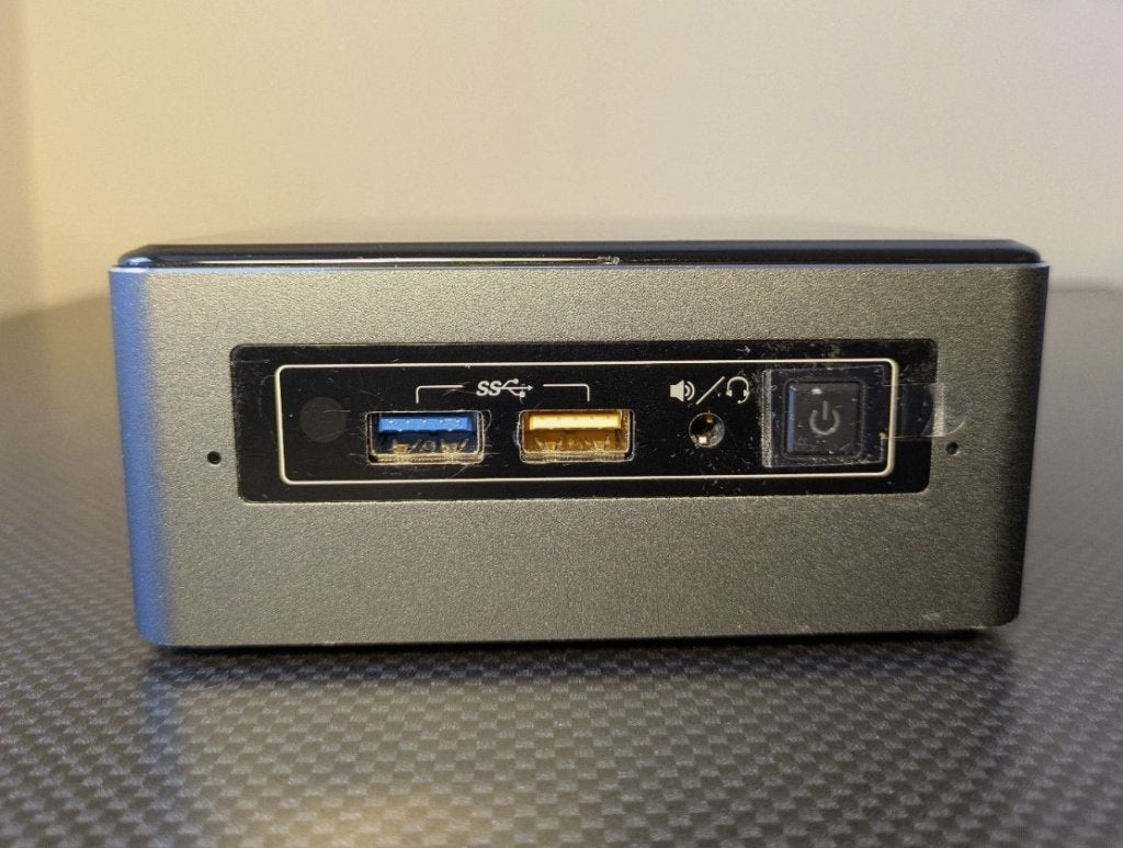 Snelle INTEL NUC i5 mini PC Windows 11, Computers en Software, Desktop Pc's, Ophalen, Met monitor, Intel NUC, Zo goed als nieuw