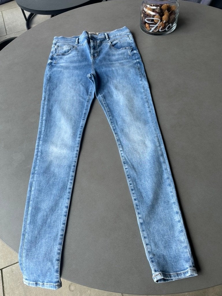 Lichtblauwe C.O.J. ultra high waist skinny jeans, mt W32/L30, Kleding | Dames, C.O.J., Zo goed als nieuw, W30 - W32 (confectie 38/40)