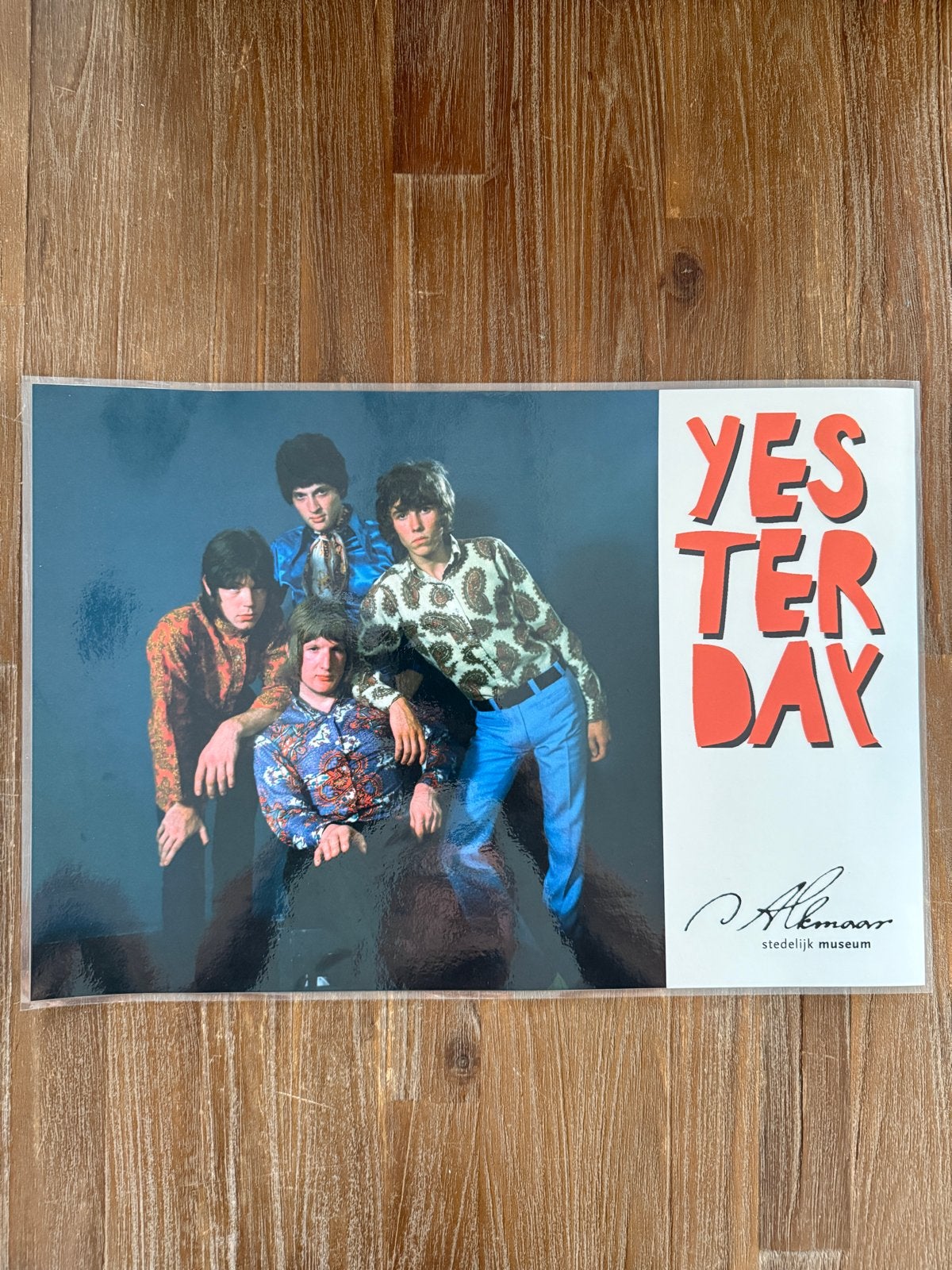 Placemat Golden Earring 'Yesterday' Stedelijk Museum Alkmaar, A4 of kleiner, Rechthoekig Liggend, Ophalen of Verzenden, Zo goed als nieuw