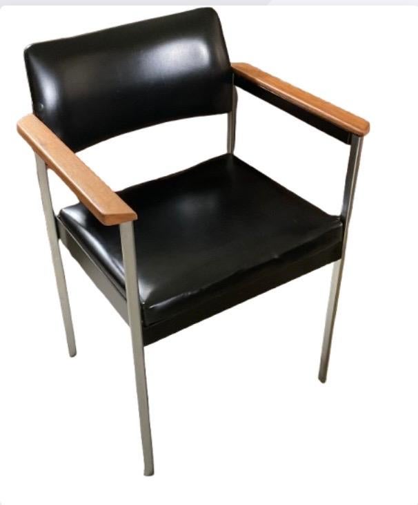 Kho Liang Ie stoel van CAR Katwijk, triangle serie model 440, Kunststof, Gebruikt, Zwart, Ophalen of Verzenden