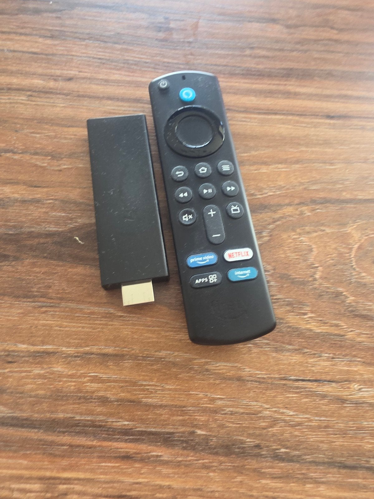 Amazon Fire TV Stick met afstandsbediening, Ophalen of Verzenden, Zo goed als nieuw, HDMI, Zonder harde schijf