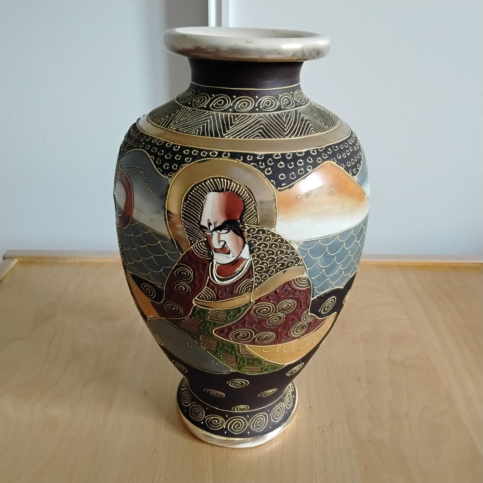 Japanse Satsuma keramische vaas 32 cm hoog, Antiek en Kunst, Antiek | Vazen, Ophalen of Verzenden