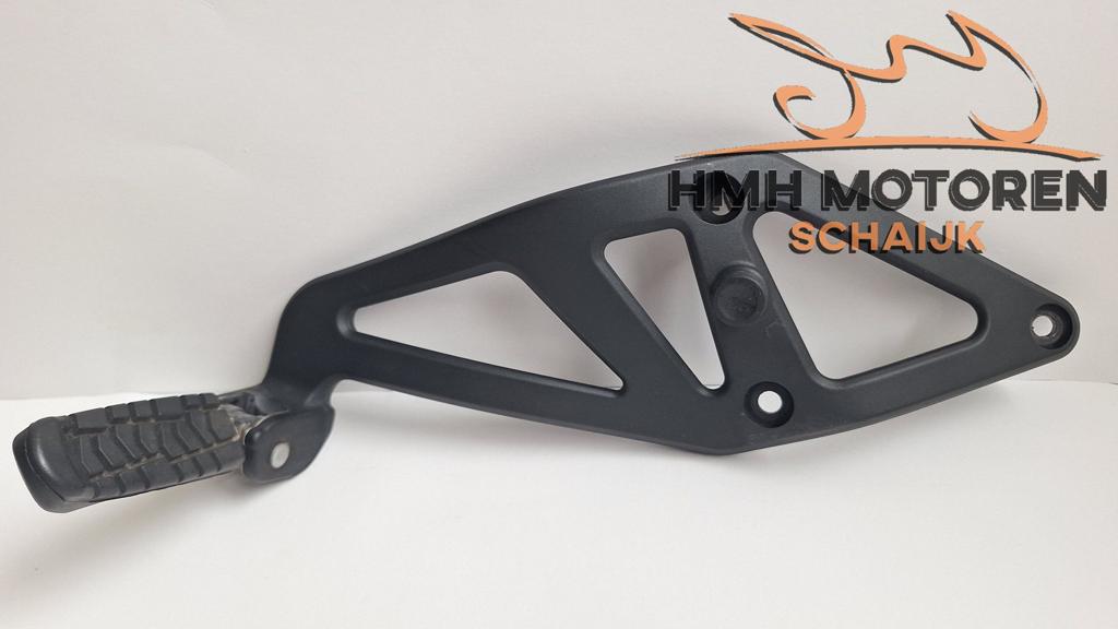 Voetsteun rechts KTM Super Duke 61003049000 / 610030490000, Motoren, Onderdelen | Overige, Ophalen of Verzenden, -, -, -
