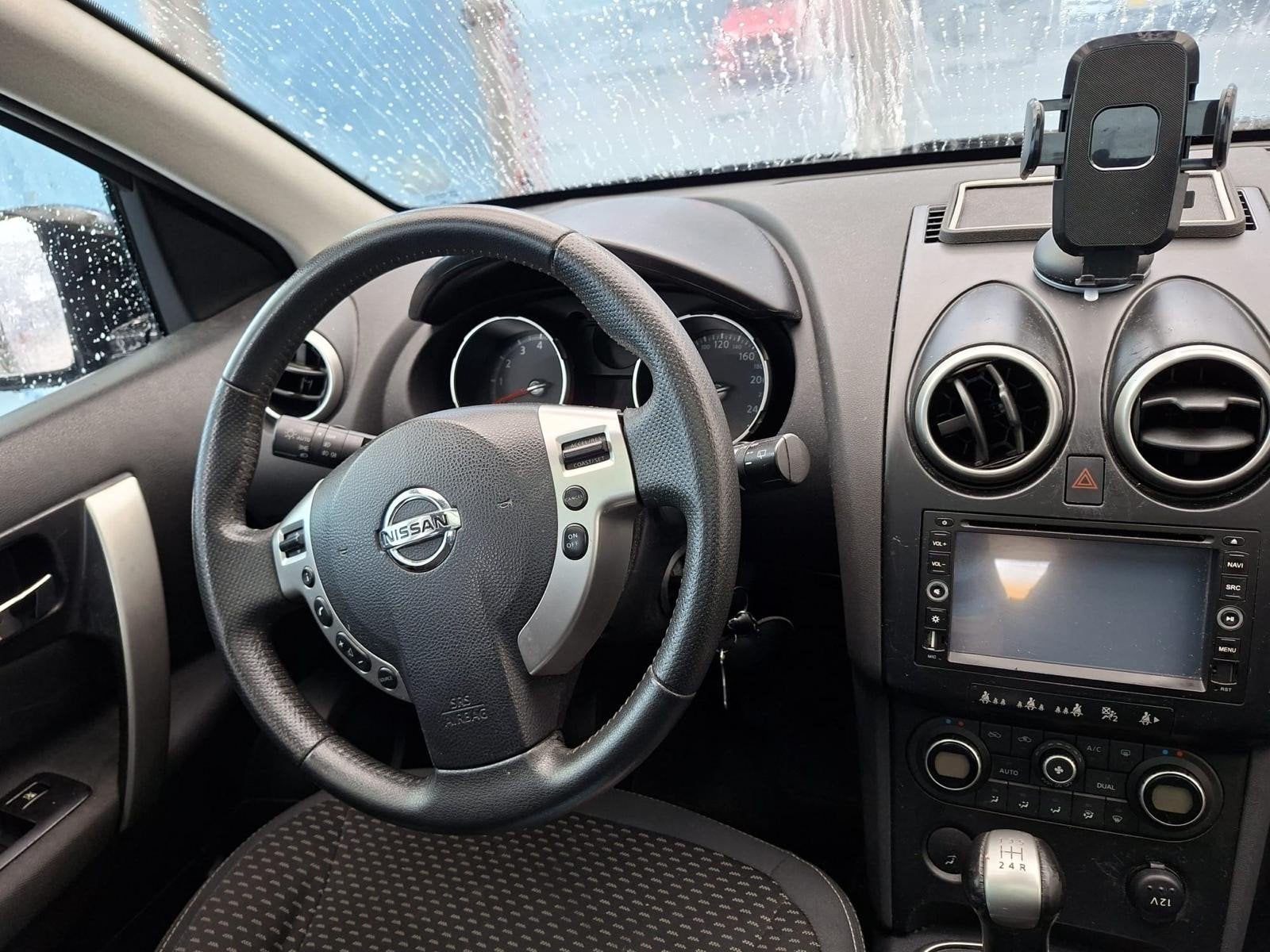 Nissan Qashqai 1.6 2WD 2009 Zwart - APK tot 28 mei 2027, Auto's, Voorwielaandrijving, 1272 kg, 15 km/l, 4 cilinders