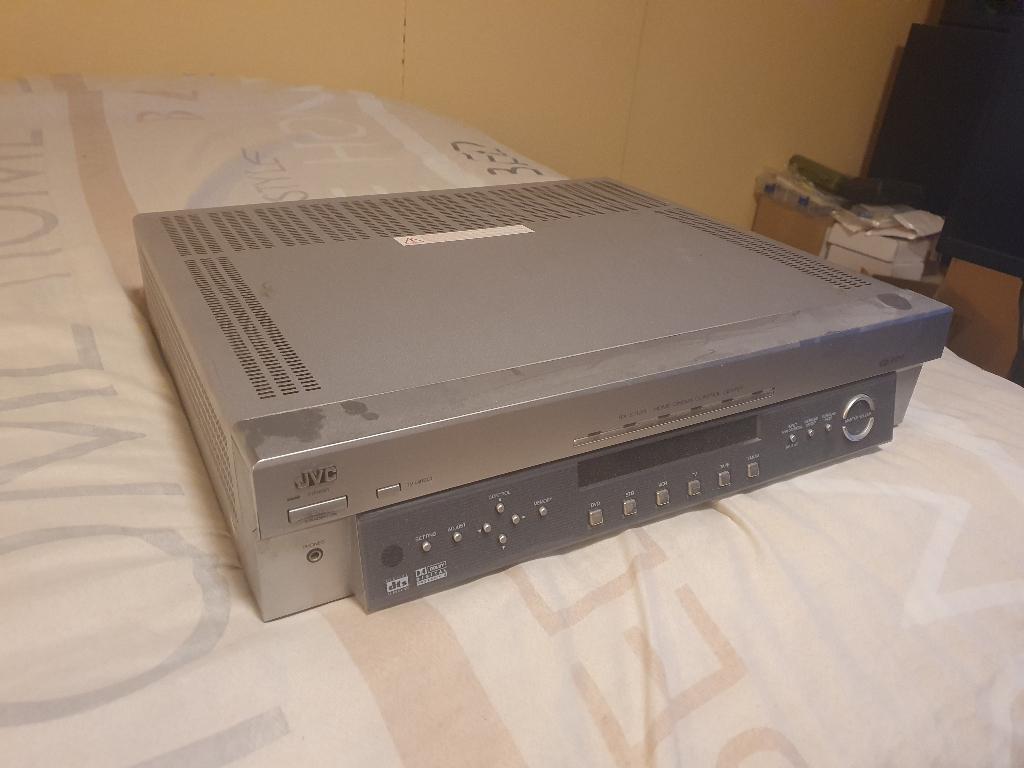 JVC RX-E112R surround reciever / versterker, Audio, Tv en Foto, Versterkers en Receivers, Ophalen, Gebruikt, JVC, 60 tot 120 watt