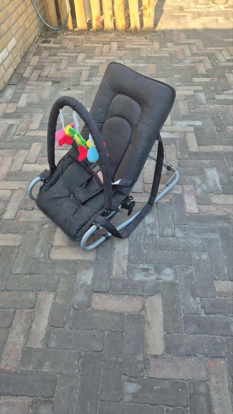 Wipstoeltje met verstelbare leuning en speelboog, Kinderen en Baby's, Wipstoeltjes, Wipstoel, Ophalen, Overige merken, Verstelbaar